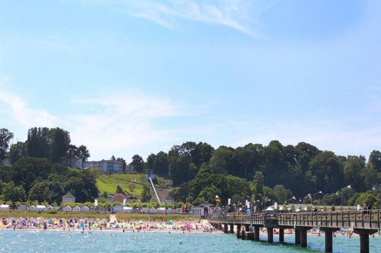 Residenz Strandeck FeWo 1, inklusive Sauna und Schwimmbadnutzung im AHOI Sellin Goehren  Exterior foto
